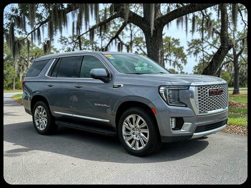 Used 2021 GMC Yukon Denali w/ LPO, Illumination Package AWD/4WD image 5