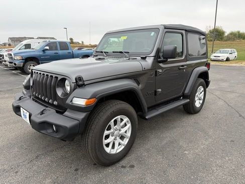 Used 2023 Jeep Wrangler Sport S image 1