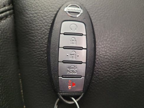 Used 2021 Nissan Altima 2.5 SR FWD image 32