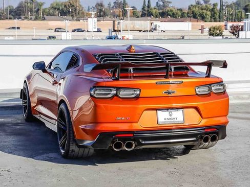 Used 2022 Chevrolet Camaro ZL1 image 7