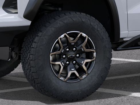 New 2026 Chevrolet Colorado ZR2 AWD/4WD image 10