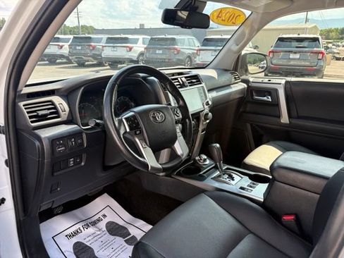 Used 2024 Toyota 4Runner SR5 Premium AWD/4WD image 3