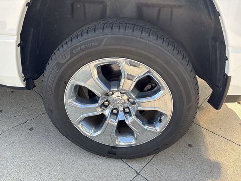 Used 2020 RAM 1500 Big Horn AWD/4WD image 13