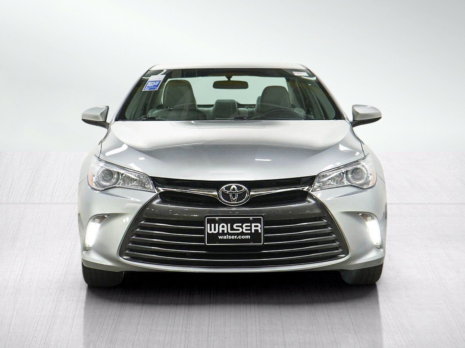 Used 2017 Toyota Camry XLE w/ Protection Package (Q2) FWD image 8