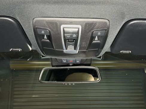 Used 2015 Mercedes-Benz GL 550 4MATIC image 38