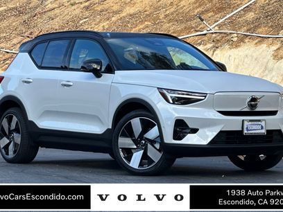 New 2026 Volvo EX40 Plus w/ Climate Package