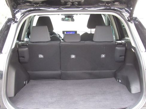 Used 2025 Toyota RAV4 XLE w/ Convenience Package AWD/4WD image 21