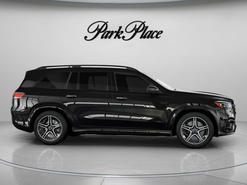 New 2026 Mercedes-Benz GLS 450 4MATIC image 28