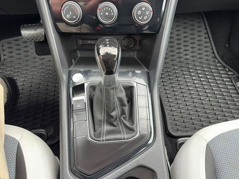 Certified 2025 Volkswagen Taos S image 23