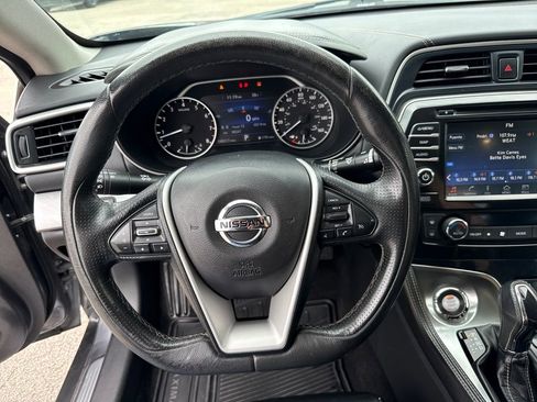 Used 2016 Nissan Maxima 3.5 SV image 11