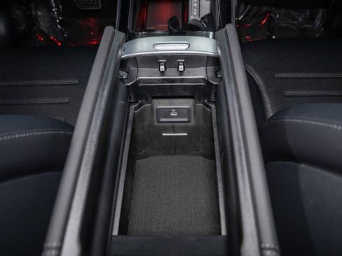 Certified 2026 Mercedes-Benz GLC 300 image 24