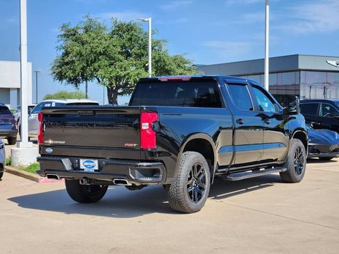 Used 2024 Chevrolet Silverado 1500 RST w/ Z71 Off-Road Package AWD/4WD image 3