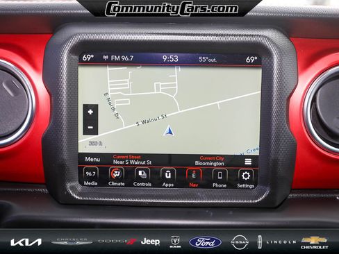 Used 2021 Jeep Wrangler Unlimited Rubicon image 17