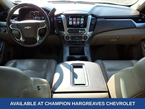 Used 2020 Chevrolet Suburban LT image 15