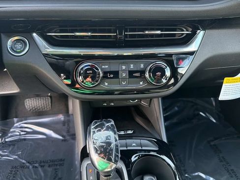 New 2026 Buick Envista Sport Touring w/ Convenience I Package FWD image 25