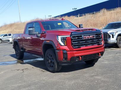 Used 2025 GMC Sierra 2500 AT4 w/ AT4 Premium Plus Package