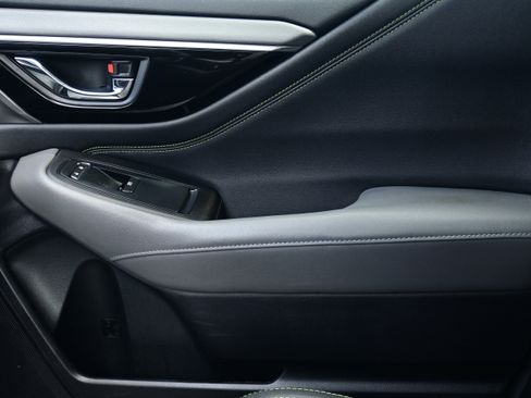 Used 2023 Subaru Outback Onyx Edition image 27