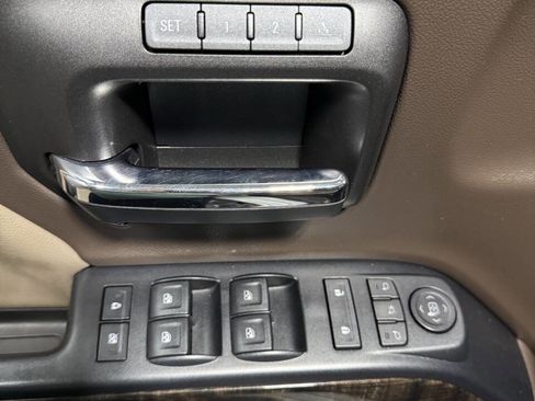 Used 2016 GMC Sierra 2500 Denali w/ Duramax Plus Package image 11