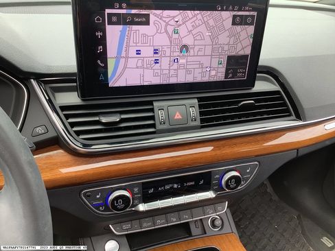 Used 2023 Audi Q5 2.0T Prestige w/ Prestige Package AWD/4WD image 15