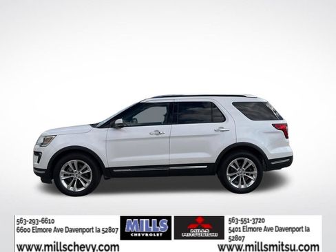 Used 2018 Ford Explorer Limited AWD/4WD image 2