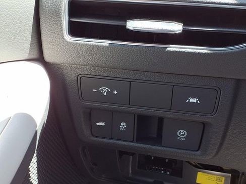 Used 2023 Hyundai Sonata SEL w/ Convenience Package FWD image 14