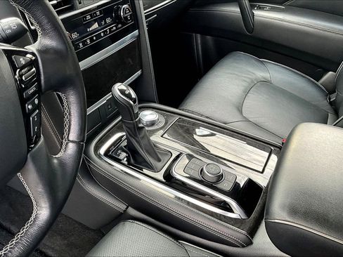 Certified 2024 INFINITI QX80 Luxe AWD/4WD image 17