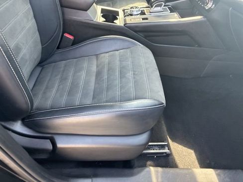 Used 2024 Mitsubishi Outlander SE FWD image 11