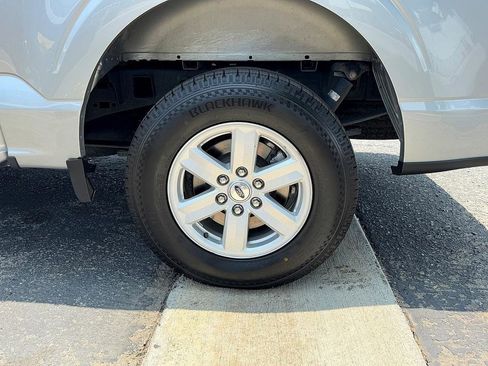 Used 2023 Ford F150 XLT image 14