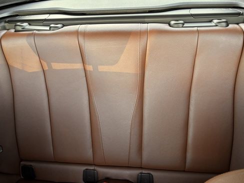 Used 2016 BMW M235i Convertible image 18