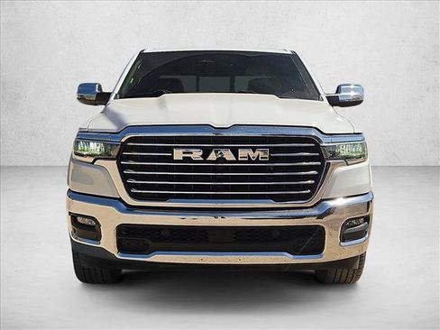 Used 2025 RAM 1500 Laramie AWD/4WD image 2