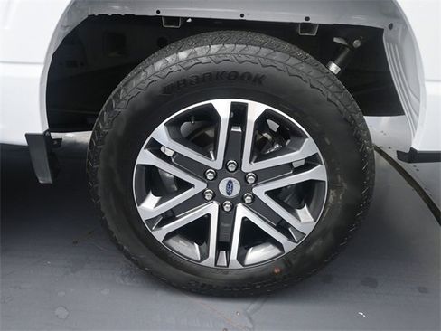 Used 2022 Ford F150 XL w/ STX Appearance Package image 12