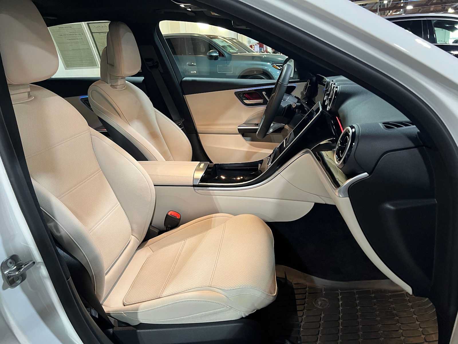 Used 2026 Mercedes-Benz C 300 4MATIC Sedan image 12
