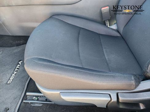 Used 2024 Nissan Sentra S image 24