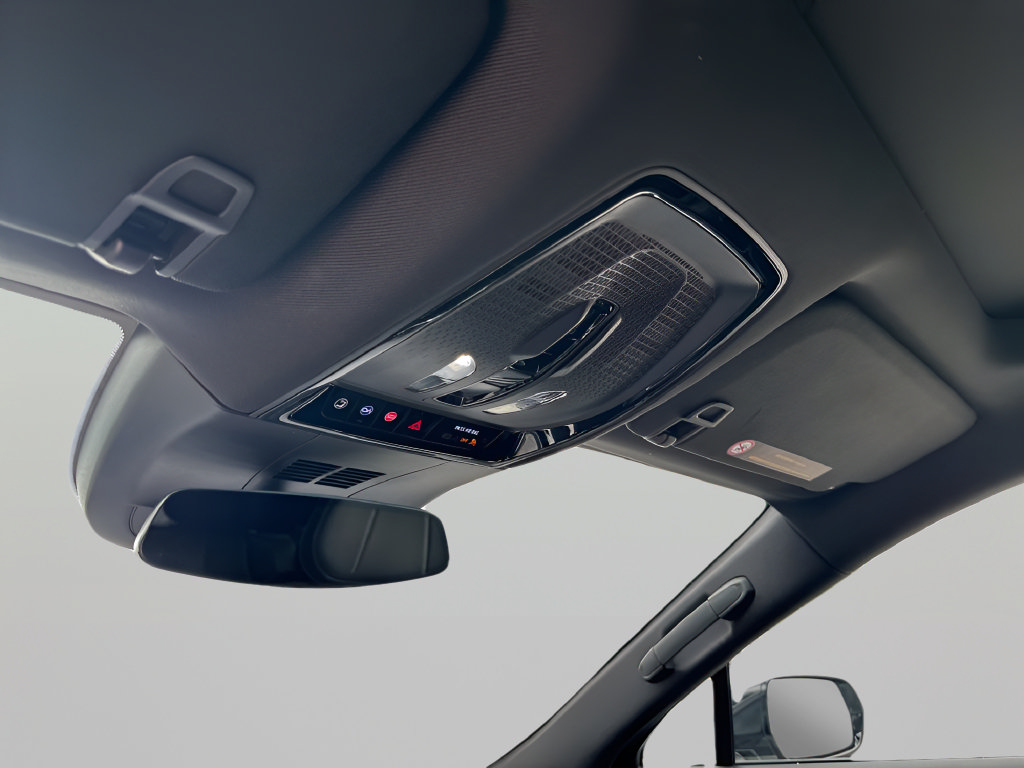 Certified 2024 Cadillac Lyriq Sport RWD image 25