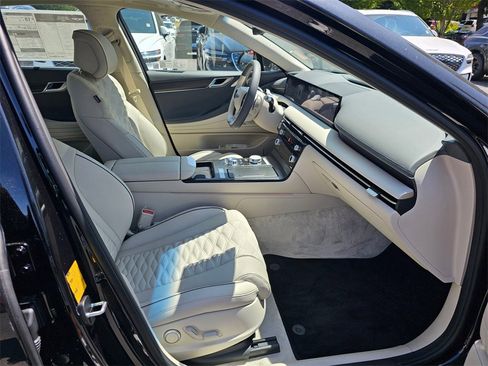 New 2025 Genesis G80 3.5T Sport Prestige image 10