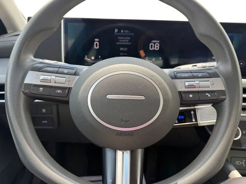 Used 2025 Hyundai Sonata SEL FWD image 15