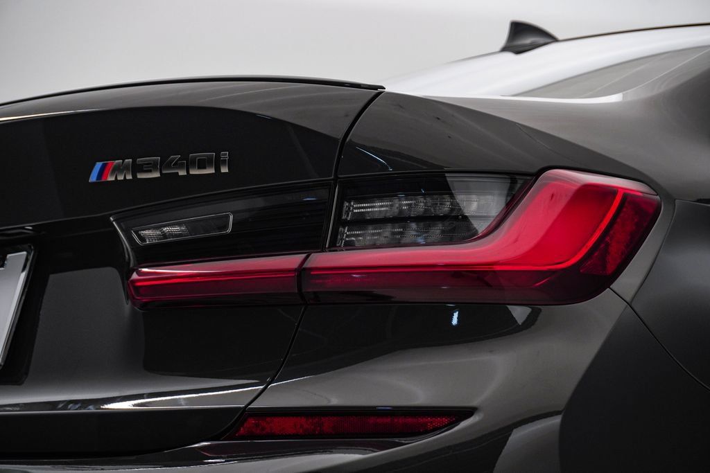 Used 2020 BMW M340i xDrive w/ Executive Package AWD/4WD image 12