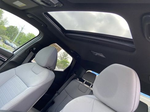 Used 2023 Hyundai Santa Cruz SEL Premium w/ Cargo Package image 6