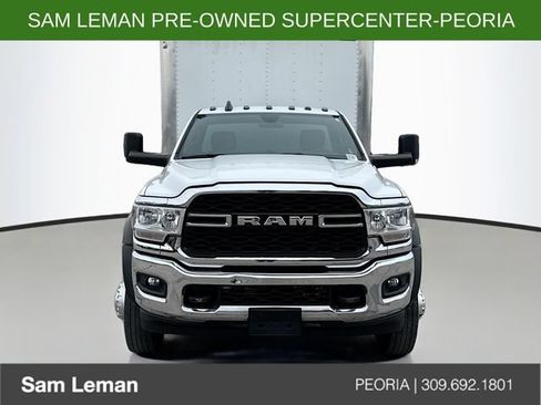 Used 2021 RAM 5500 Tradesman RWD image 2