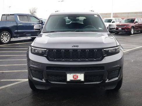 Certified 2024 Jeep Grand Cherokee L Laredo AWD/4WD image 3