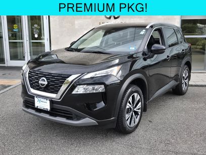 Used 2022 Nissan Rogue SV w/ SV Premium Package
