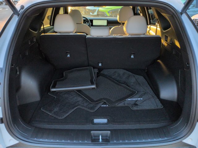 Used 2026 Hyundai Tucson Limited AWD/4WD image 13