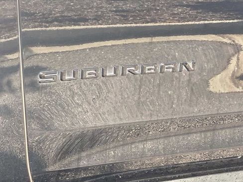 Used 2023 Chevrolet Suburban RST AWD/4WD image 13