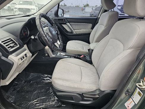 Used 2017 Subaru Forester 2.5i w/ Alloy Wheel Package image 24