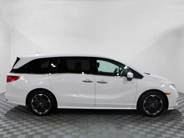 Used 2024 Honda Odyssey Elite image 7