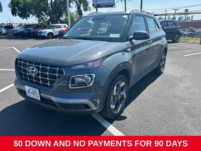 Used 2025 Hyundai Venue SEL