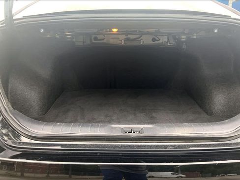 Used 2024 Nissan Altima 2.5 SV FWD image 36