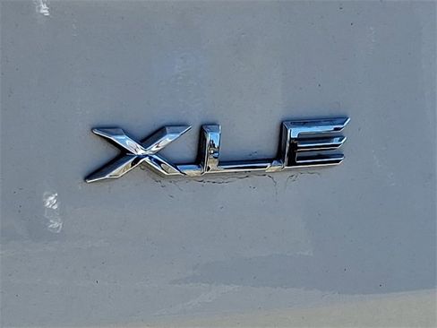 Certified 2024 Toyota Grand Highlander XLE image 29