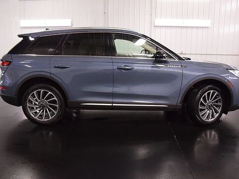 Used 2024 Lincoln Corsair Reserve AWD/4WD image 8