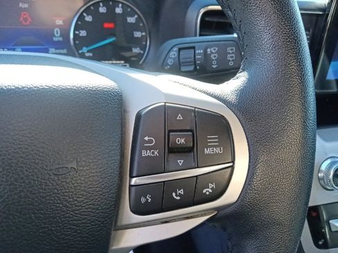 Used 2024 Ford Explorer XLT w/ Equipment Group 202A image 19